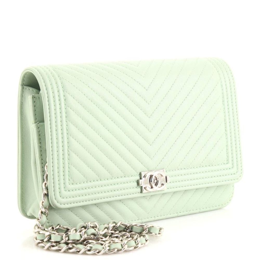 Chanel Boy Wallet on Chain Chevron Calfskin Green - Picture 3 of 7